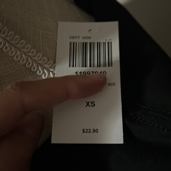 BSB graphic tee! - Picture 2 of 2